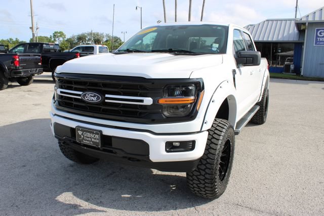 Used 2025 Ford F150 XLT w/ Equipment Group 301A Standard AWD/4WD image 3
