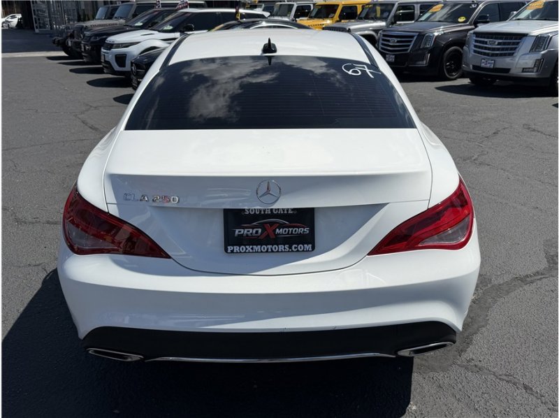Used 2018 Mercedes-Benz CLA 250 image 13