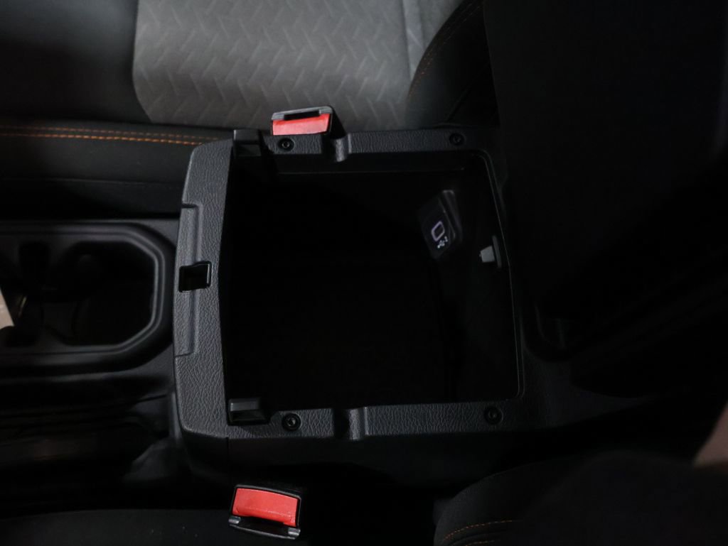 Used 2023 Jeep Gladiator Mojave w/ Cold Weather Group AWD/4WD image 31