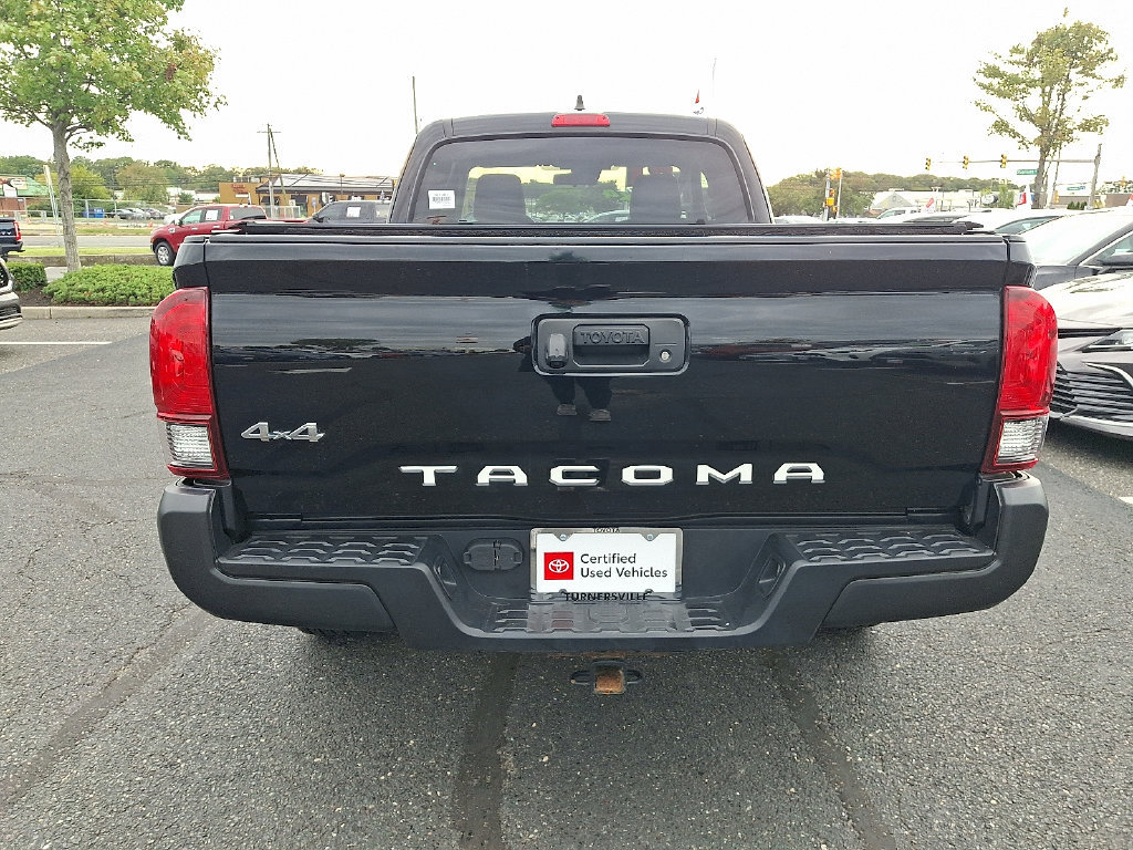 Certified 2021 Toyota Tacoma SR AWD/4WD image 5
