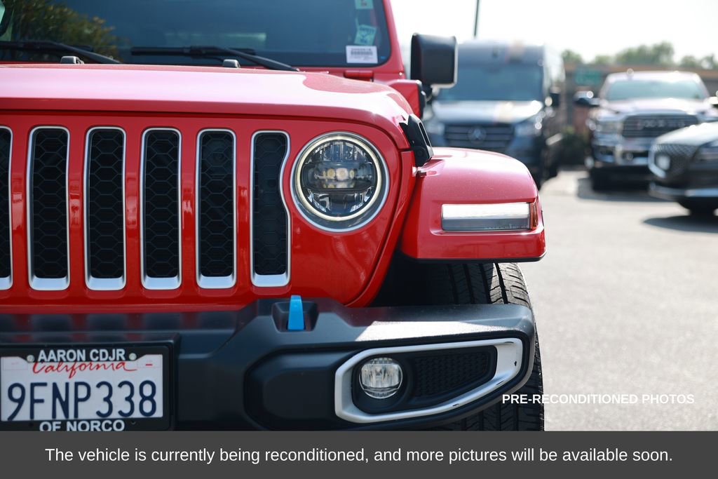 Used 2023 Jeep Wrangler Unlimited Sahara image 5