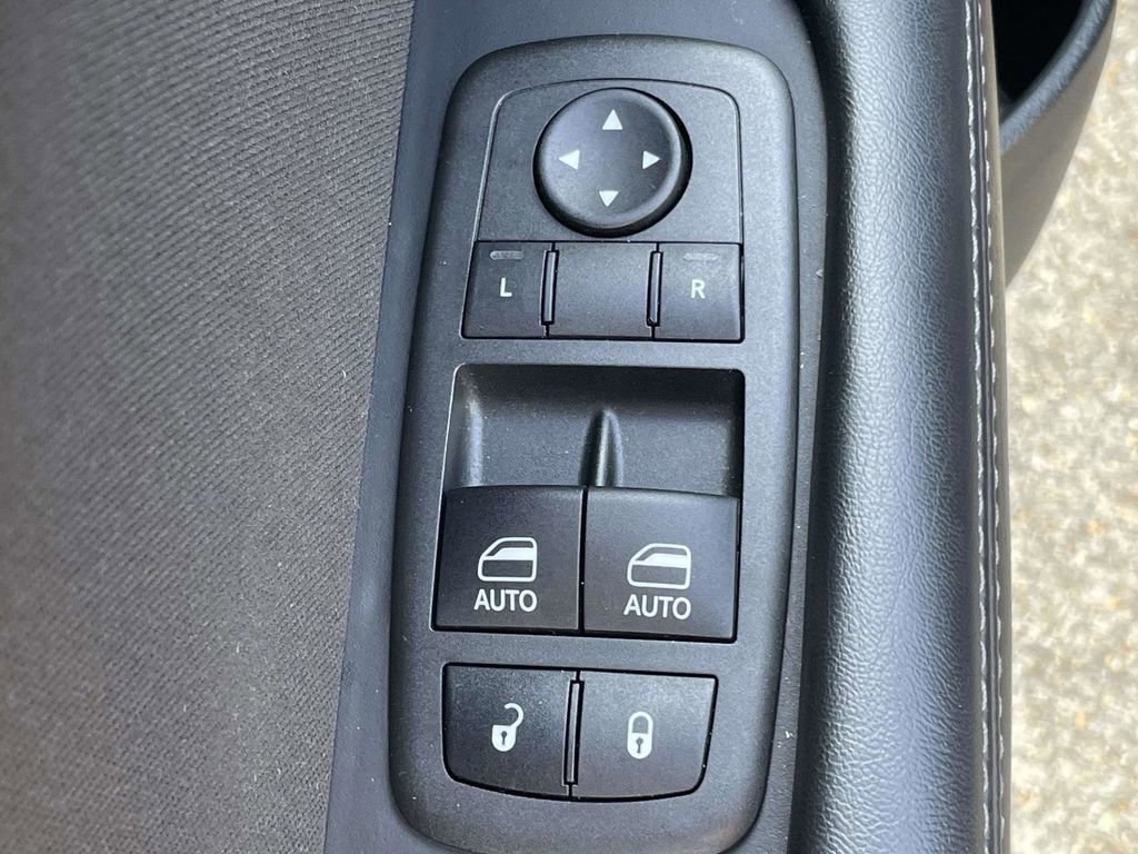 Used 2022 Dodge Challenger R/T Scat Pack image 16