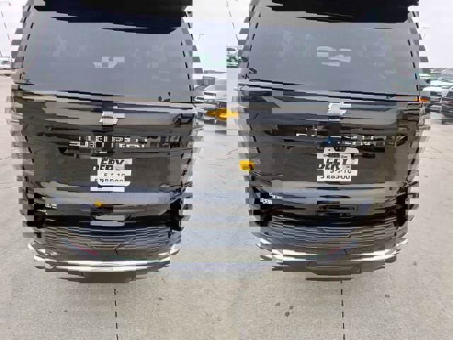 New 2026 Chevrolet Suburban High Country image 12