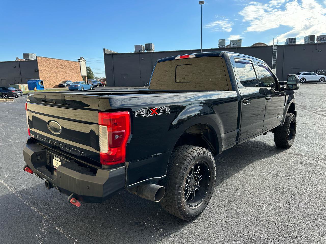 Used 2017 Ford F250 Lariat w/ Lariat Ultimate Package AWD/4WD image 5