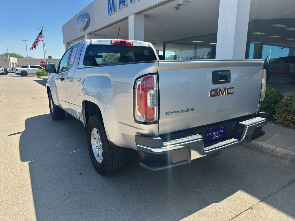 Used 2016 GMC Canyon SL image 6