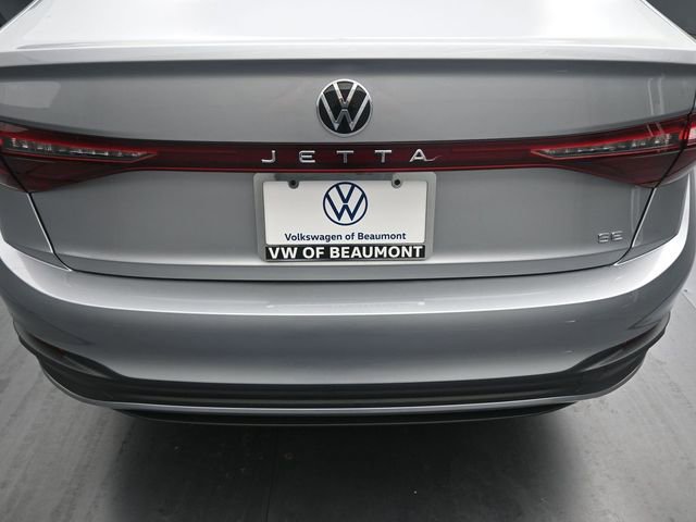 New 2026 Volkswagen Jetta SE FWD image 14