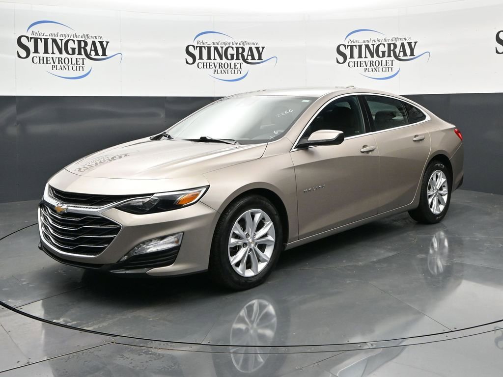 Used 2024 Chevrolet Malibu LT FWD image 3