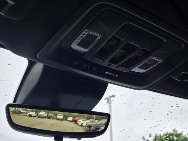 Used 2024 GMC Sierra 1500 AT4 w/ Technology Package image 25