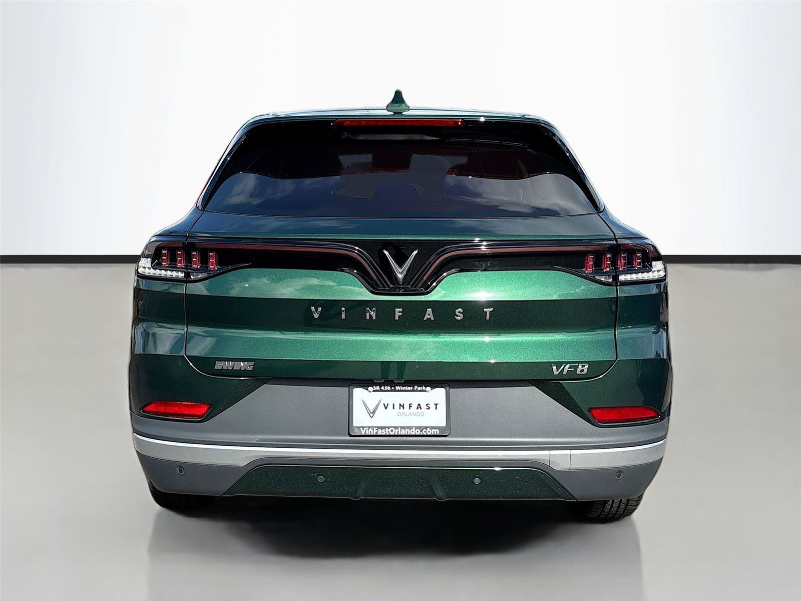 New 2025 VinFast VF 8 Eco AWD/4WD image 6