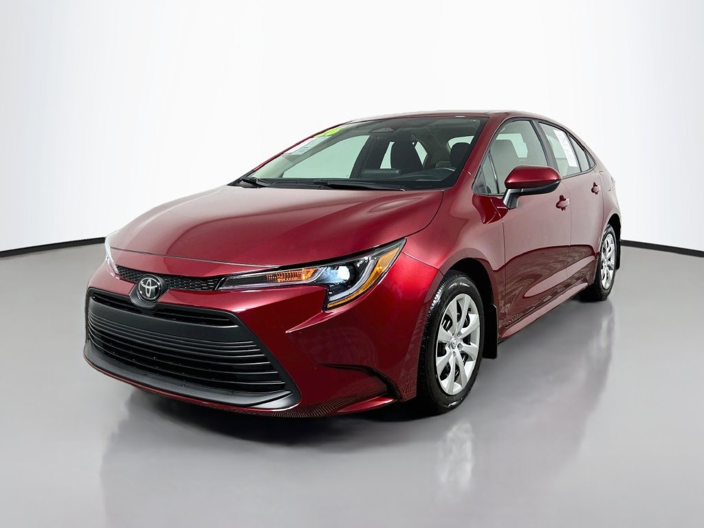 Used 2026 Toyota Corolla LE FWD image 7