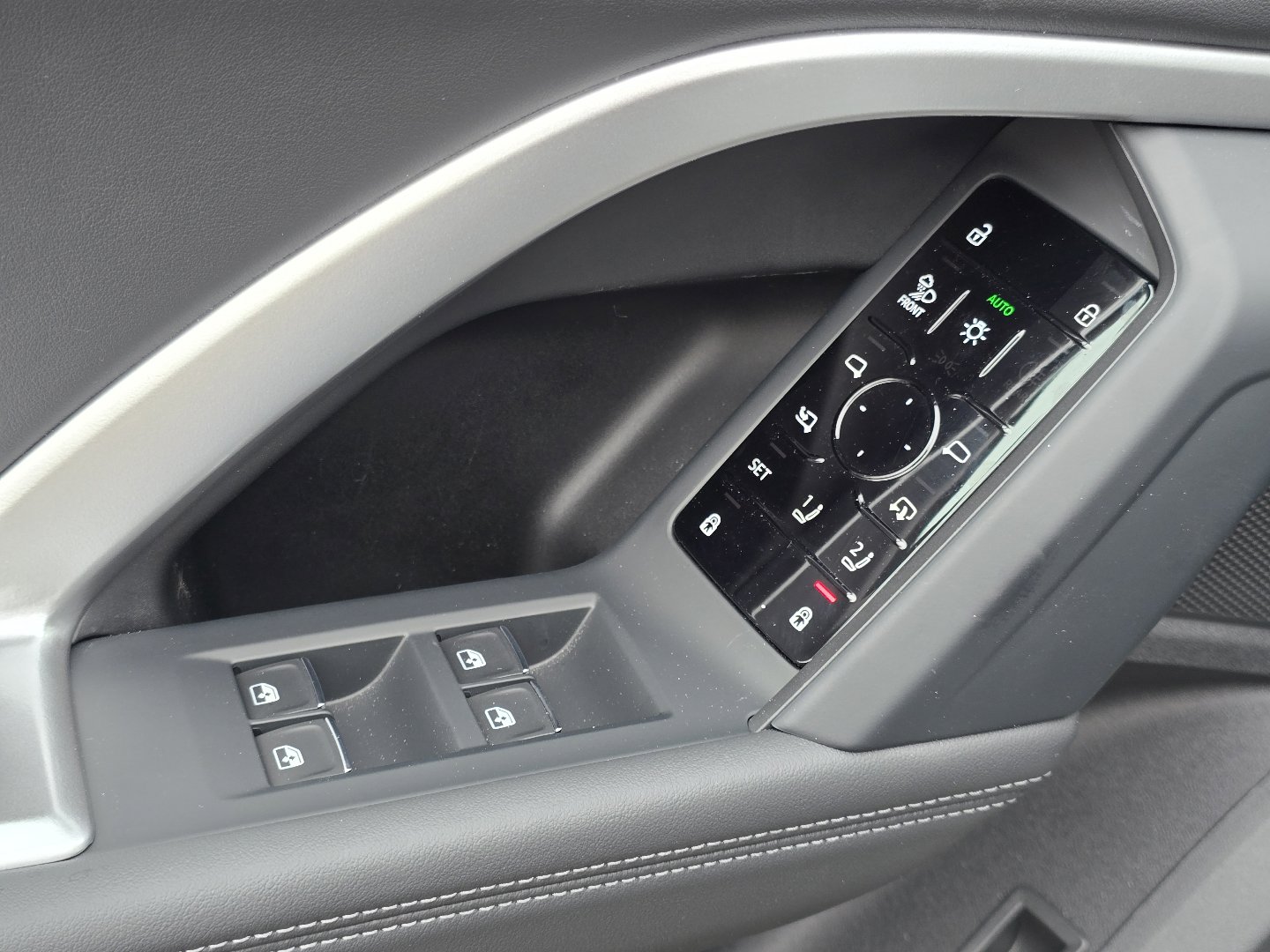 New 2026 Audi Q5 Premium Plus image 37