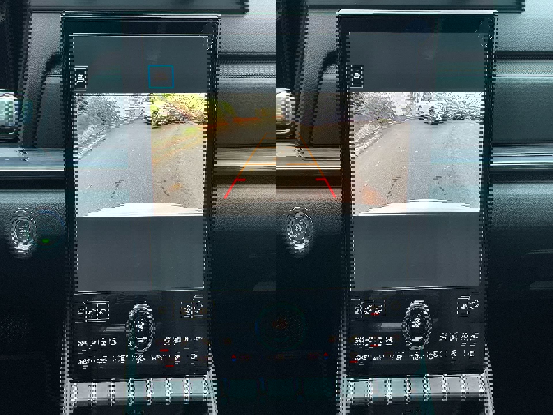 New 2026 GMC Terrain AT4 w/ Convenience Package III image 48