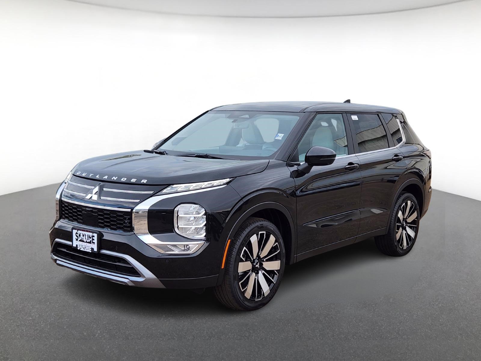 New 2025 Mitsubishi Outlander SE image 2