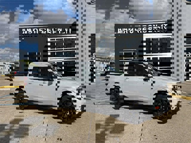 New 2025 Ford Maverick Lariat