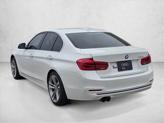 Used 2018 BMW 330i Sedan w/ Premium Package RWD image 7