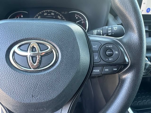 Used 2024 Toyota RAV4 XLE AWD/4WD image 21