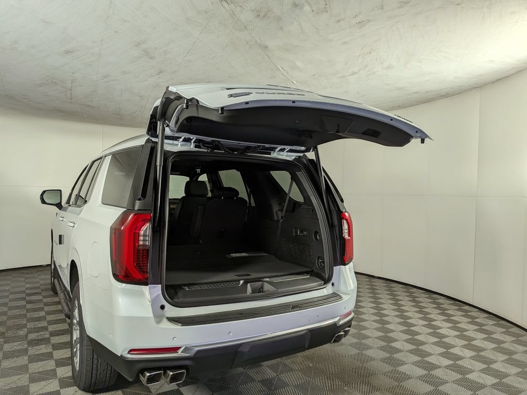 New 2026 GMC Yukon Denali AWD/4WD image 9
