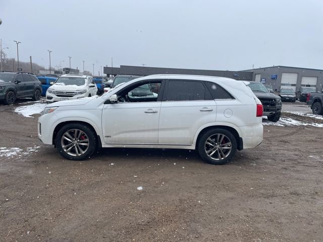 Used 2015 Kia Sorento SX image 3