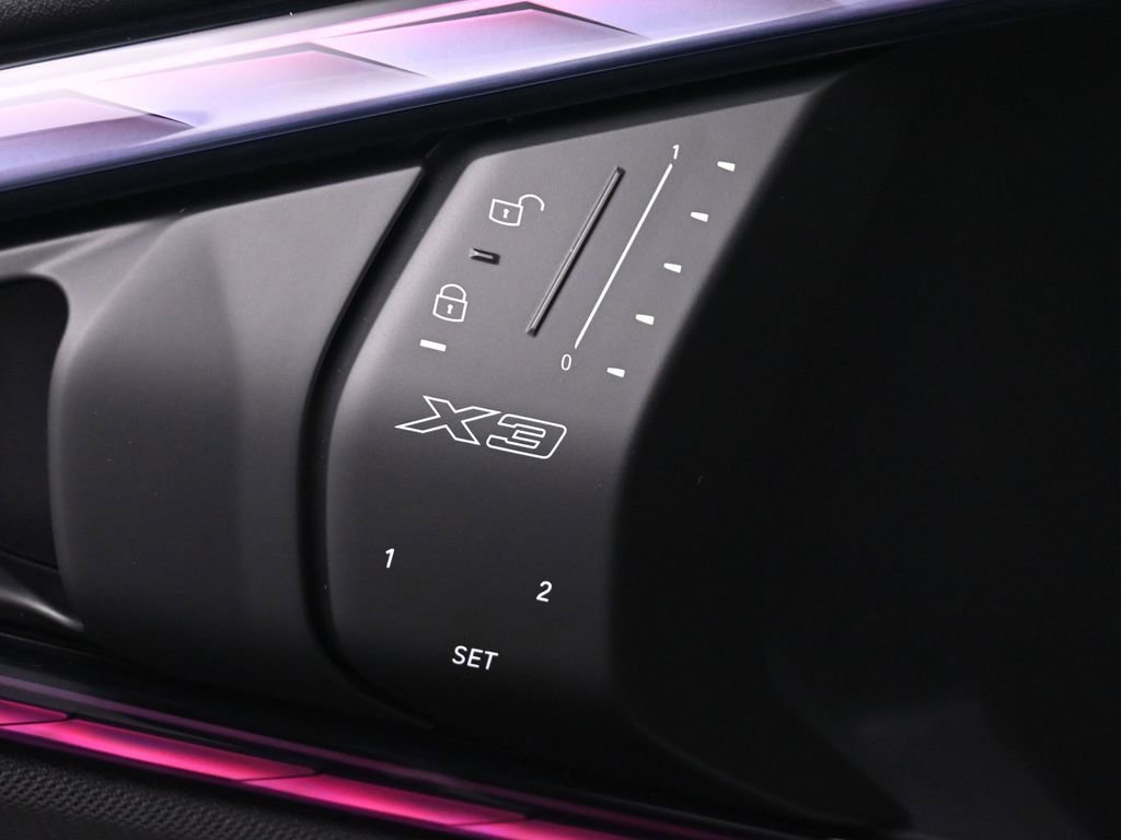 Used 2025 BMW X3 xDrive30i image 45