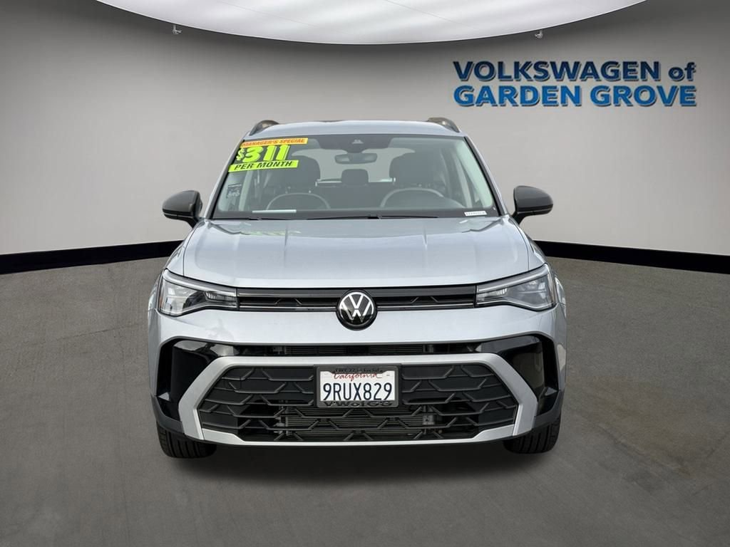 Used 2025 Volkswagen Taos S image 3