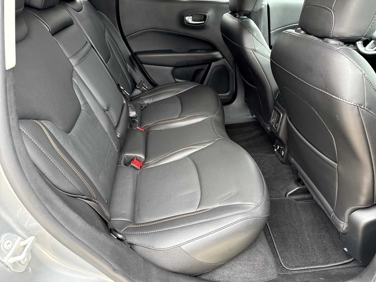 Used 2019 Jeep Compass Limited AWD/4WD image 19