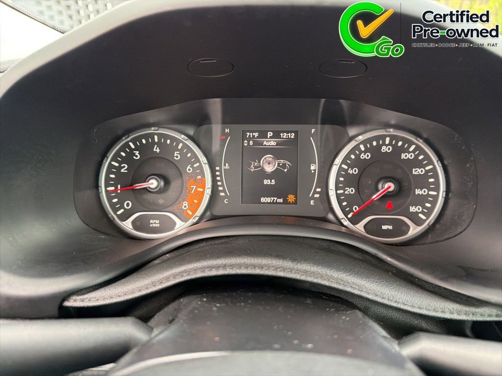 Certified 2016 Jeep Renegade Sport w/ Power & Air Group FWD image 44