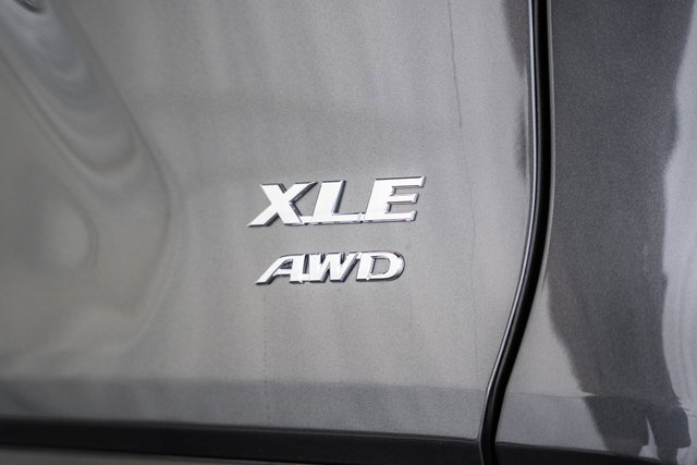 New 2025 Toyota RAV4 XLE image 7
