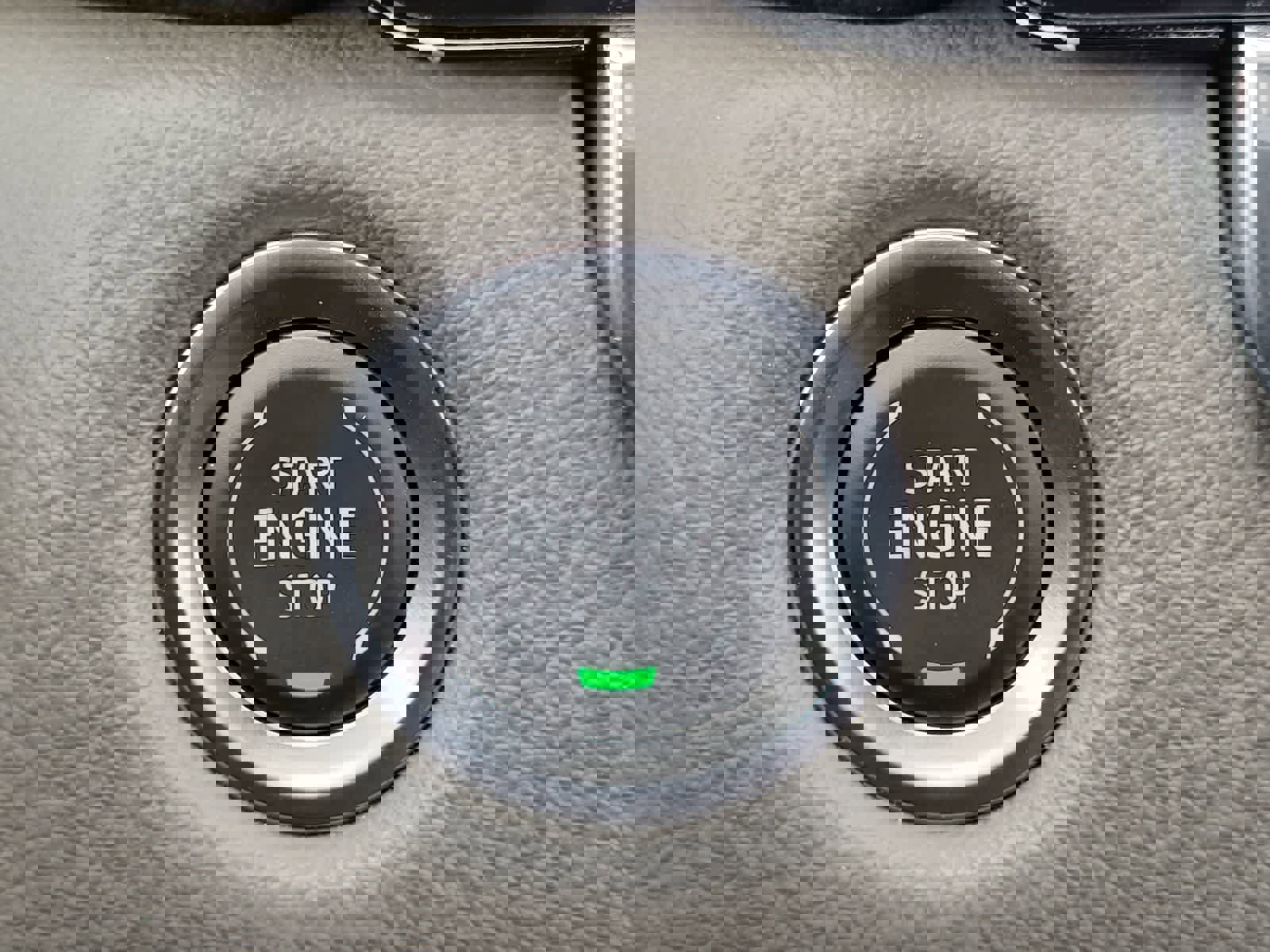 Used 2025 Chevrolet Colorado ZR2 w/ Technology Package image 22