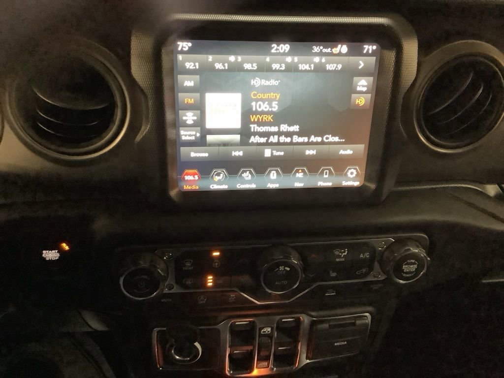 Certified 2021 Jeep Wrangler Unlimited Sport image 32