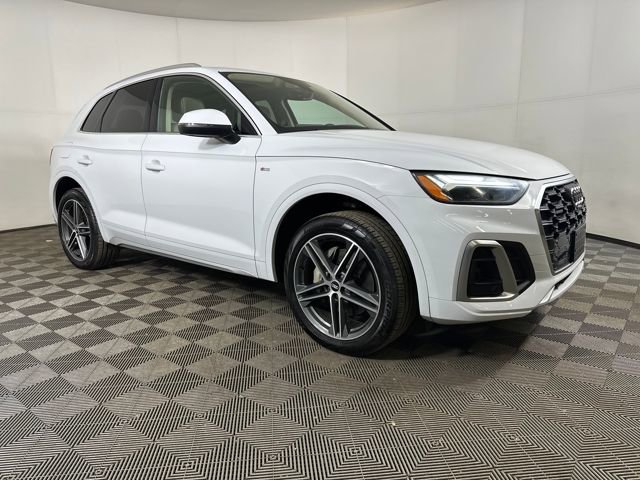Used 2022 Audi Q5 e Premium Plus w/ Premium Plus Package video 2