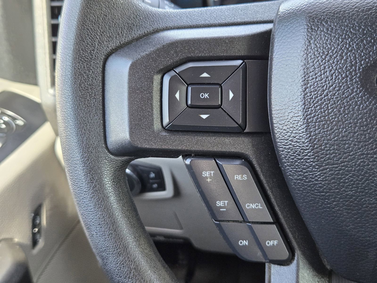 Used 2020 Ford F350 XL w/ STX Appearance Package image 28