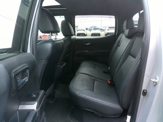 Used 2021 Toyota Tacoma TRD Sport w/ TRD Premium Sport Package image 29