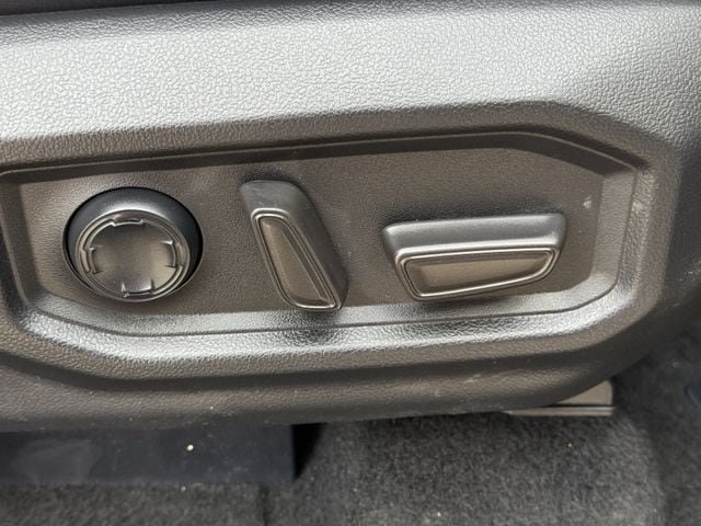 Used 2023 Toyota Tundra Capstone AWD/4WD image 28
