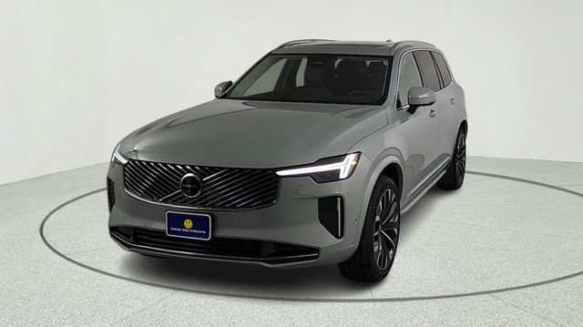 New 2026 Volvo XC90 B6 Plus w/ Protection Package Premier AWD/4WD image 2