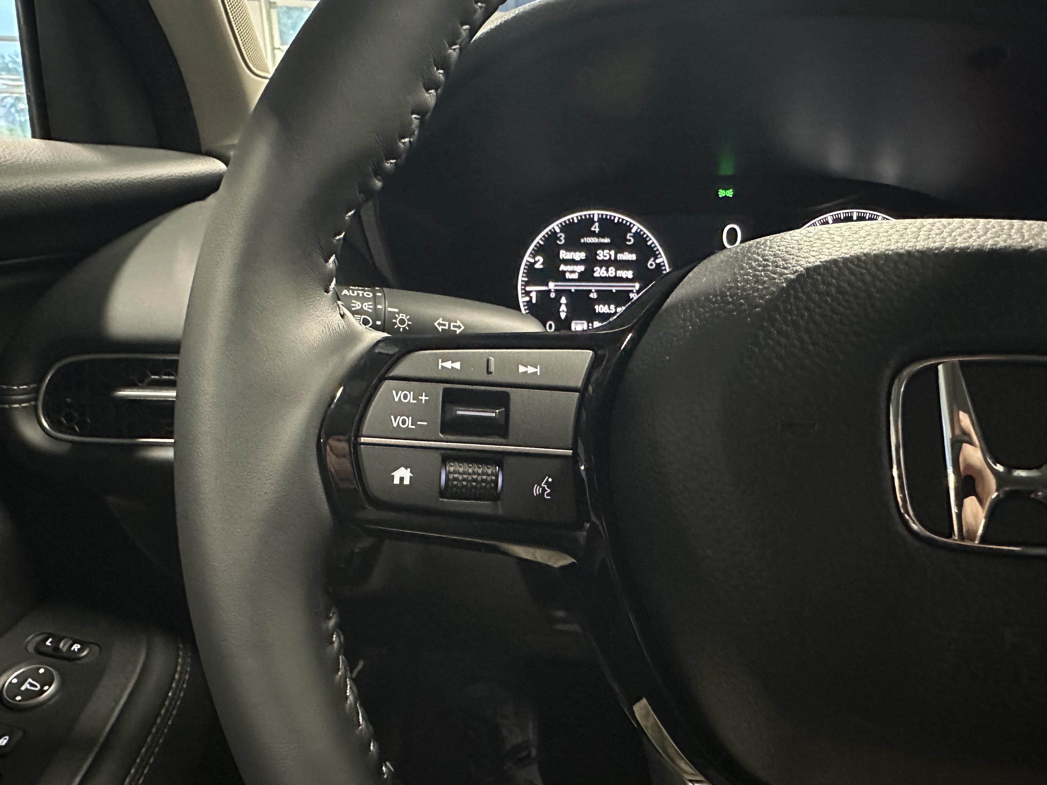 New 2027 Honda HR-V EX-L image 11