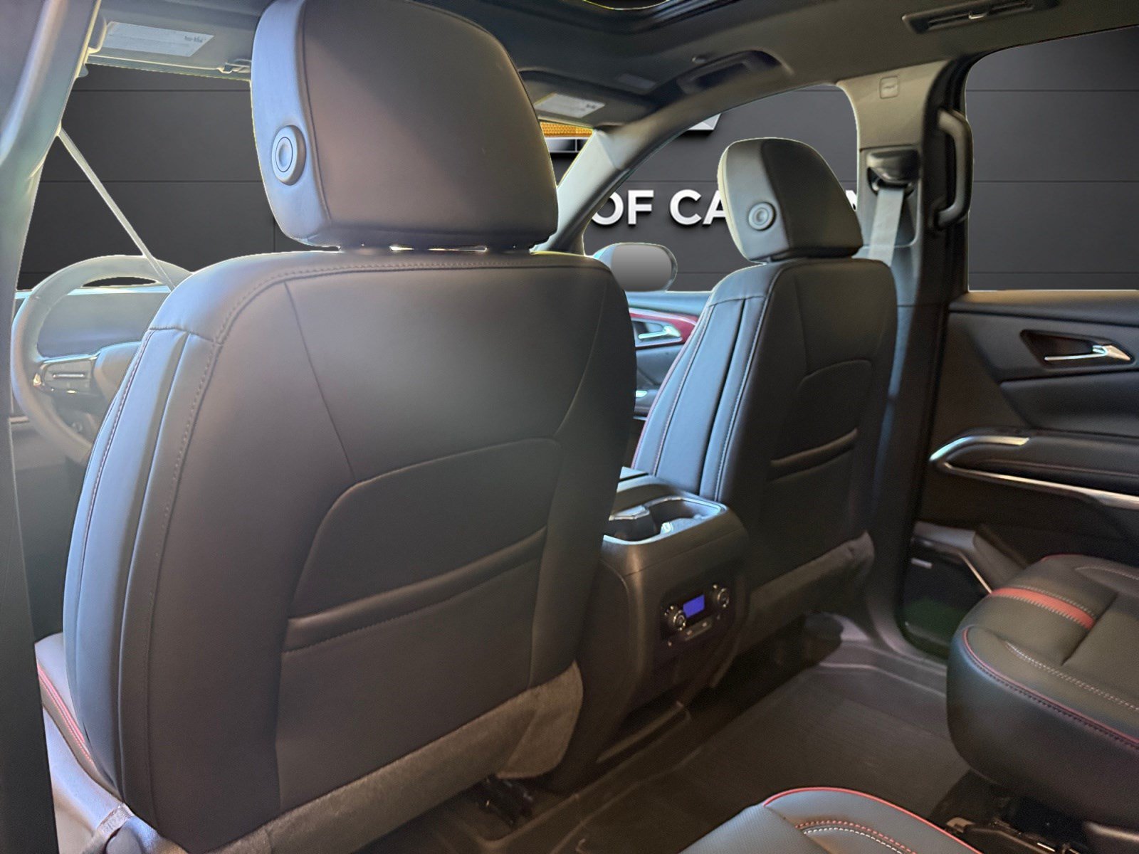 New 2027 Chevrolet Traverse RS w/ LPO, Floor Liner Package FWD image 18