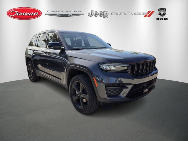New 2025 Jeep Grand Cherokee Altitude