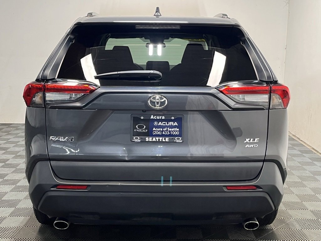Used 2023 Toyota RAV4 XLE image 21
