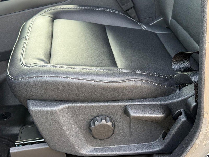 New 2025 Ford Bronco Badlands image 21