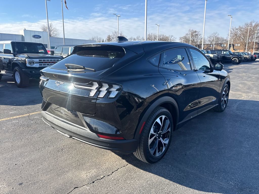 Used 2025 Ford Mustang Mach-E Select w/ Comfort Package Lite image 7