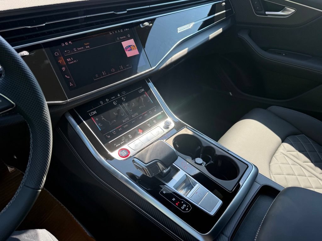 New 2026 Audi SQ8 Premium Plus AWD/4WD image 41