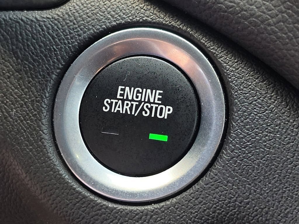 Used 2023 Chevrolet Equinox LT AWD/4WD image 20