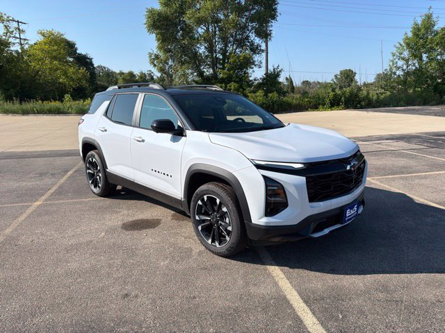 New 2026 Chevrolet Equinox RS w/ Convenience Package III AWD/4WD image 3
