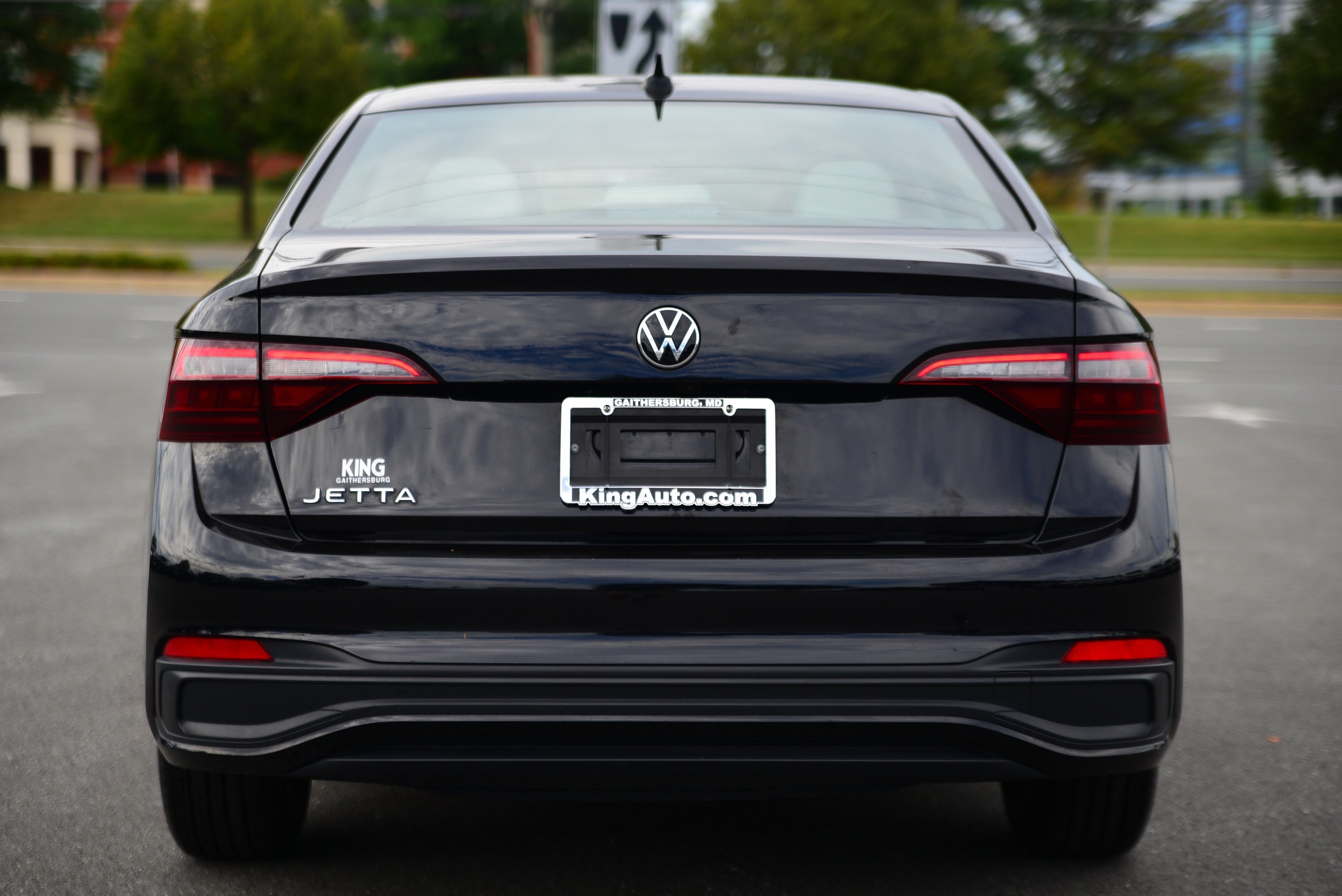 Used 2024 Volkswagen Jetta S FWD image 5