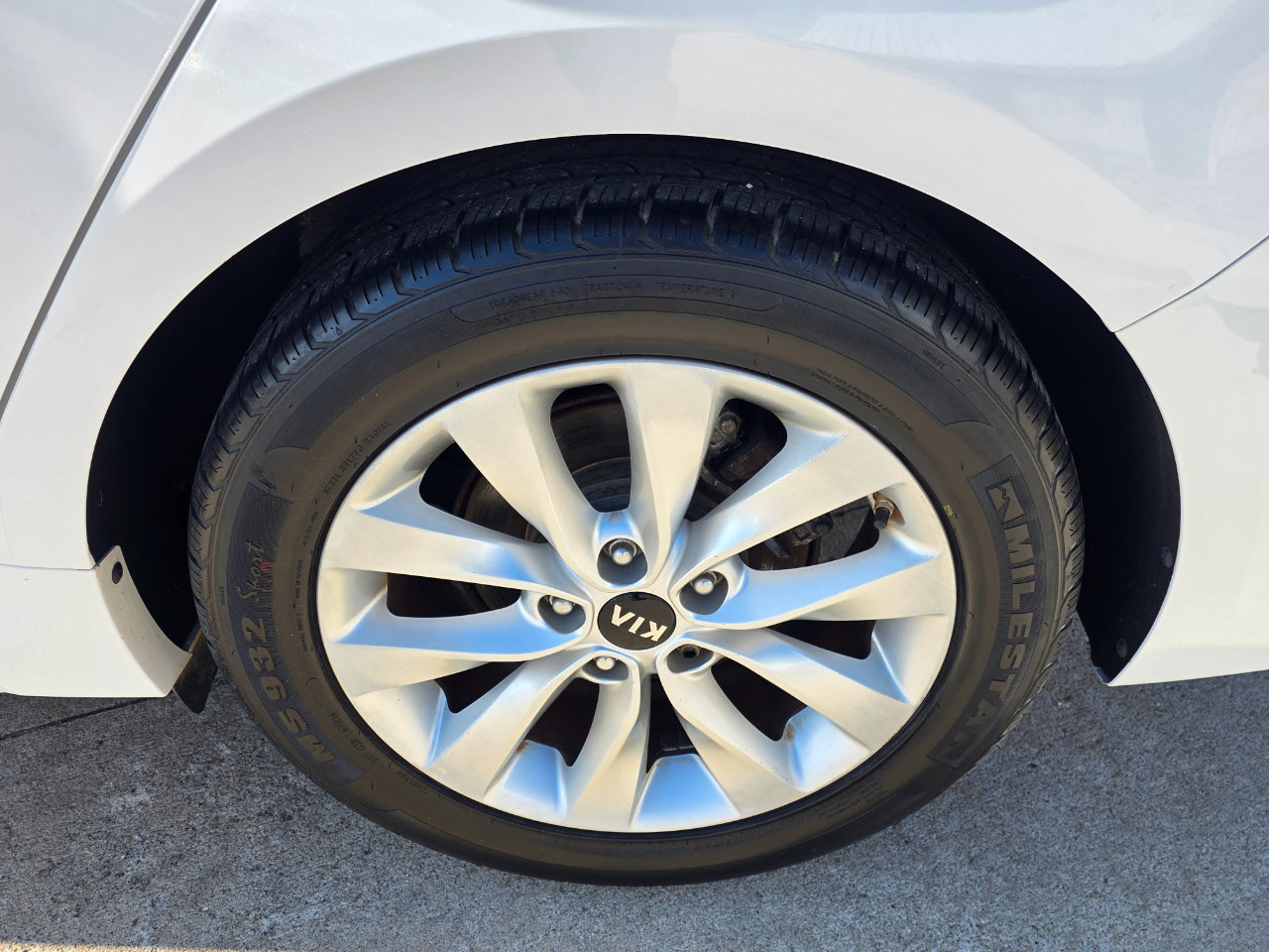 Used 2016 Kia Optima EX image 26