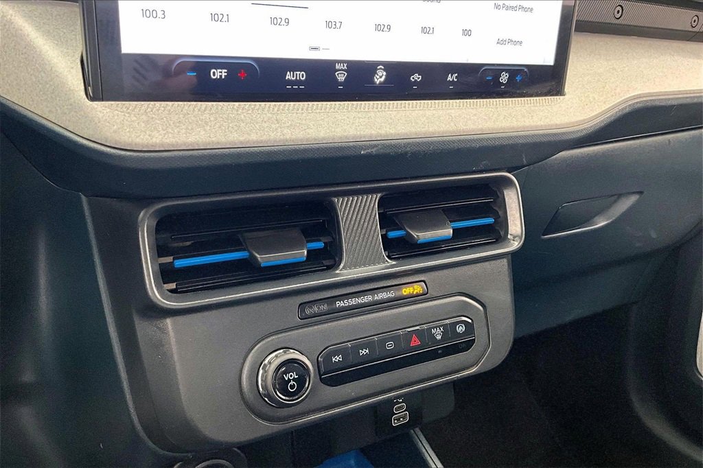 Used 2025 Ford Maverick XLT w/ Equipment Group 302A image 32