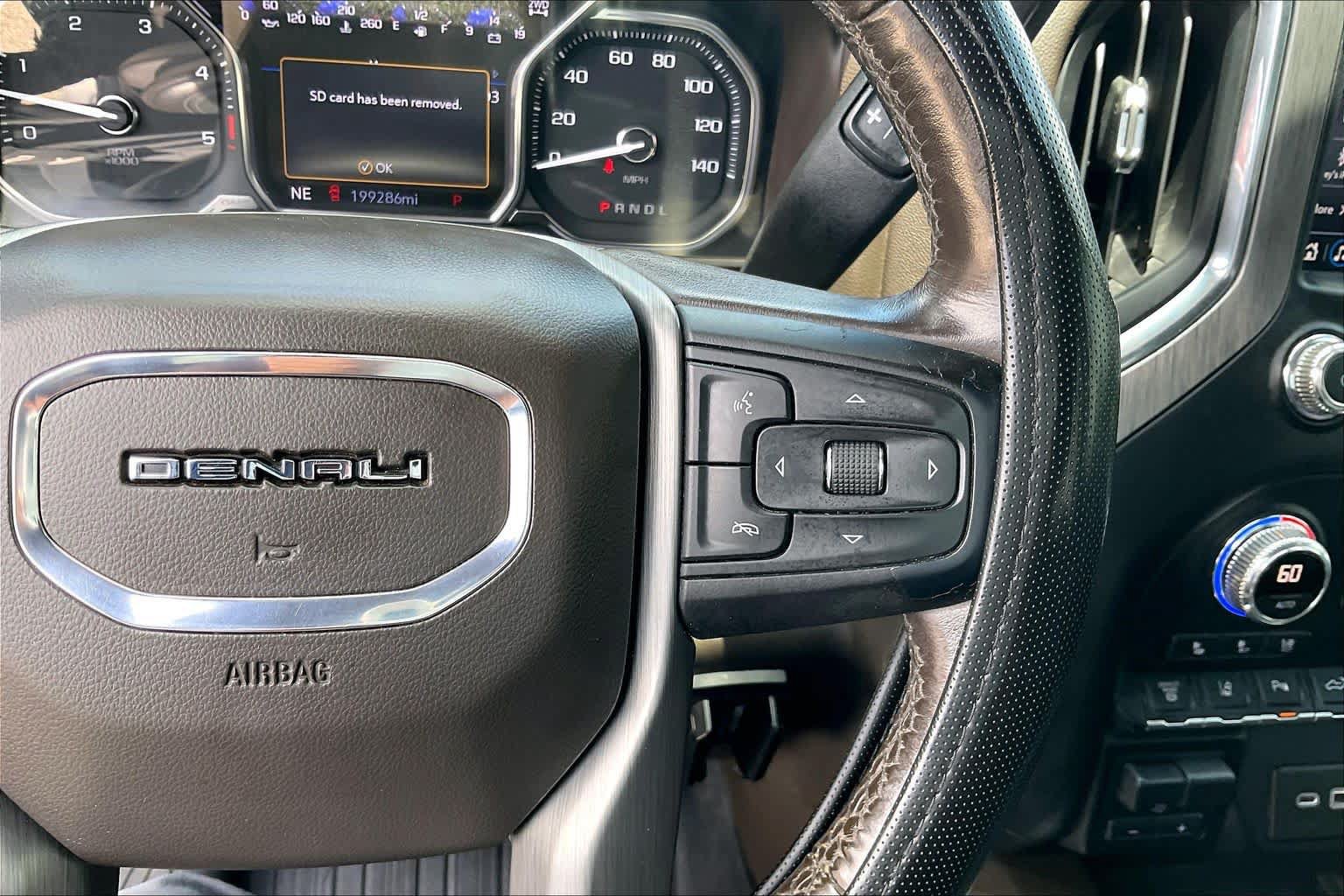 Used 2022 GMC Sierra 2500 Denali w/ Technology Package AWD/4WD image 24
