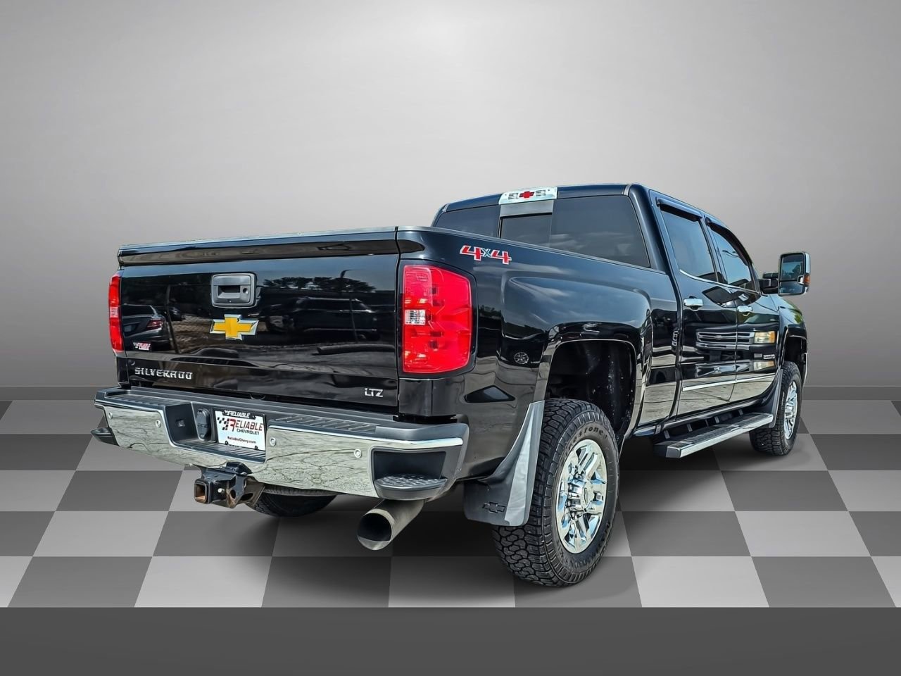 Used 2017 Chevrolet Silverado 3500 LTZ w/ Duramax Plus Package AWD/4WD image 6