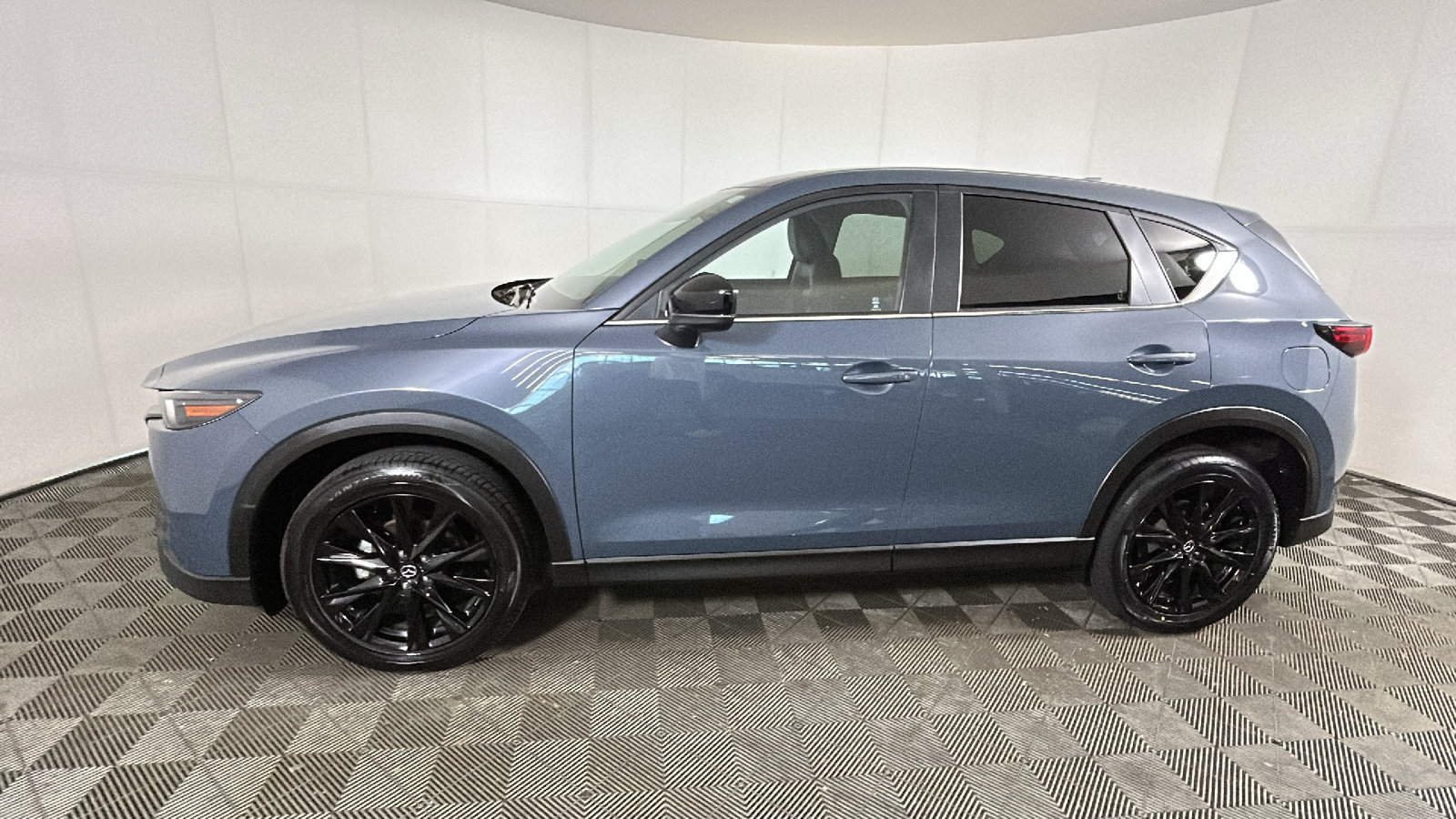 Used 2025 MAZDA CX-5 Carbon Edition AWD/4WD image 6