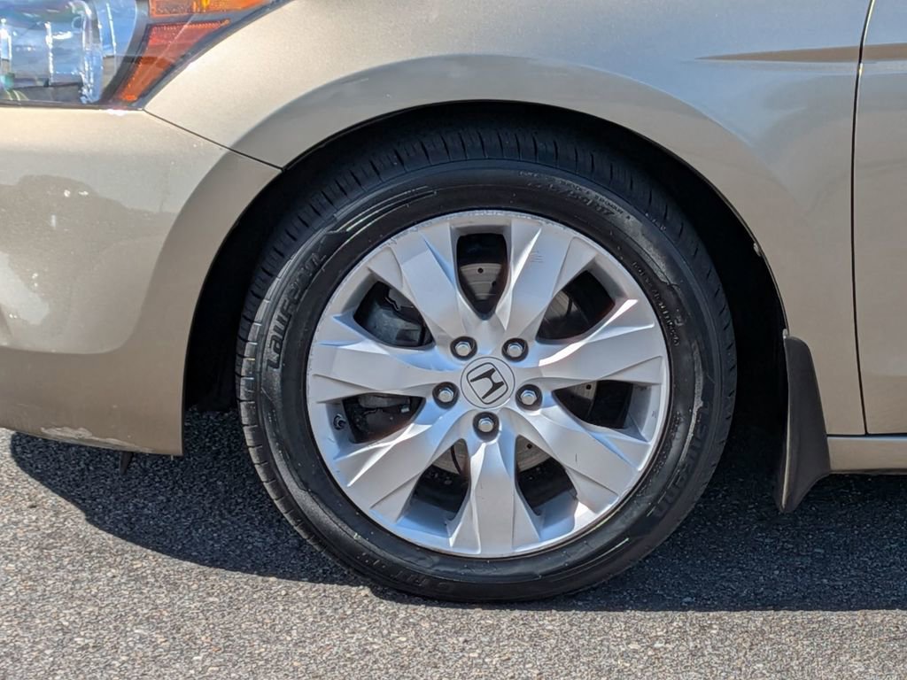 Used 2010 Honda Accord EX-L image 12